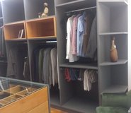 Ankleidezimmer Eurokirsche Dunkelgrau